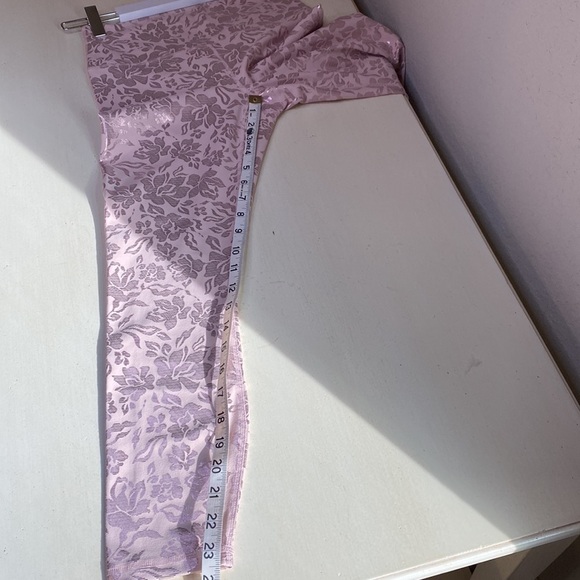 Fabletics Pureluxe Leggings - Picture 10 of 11